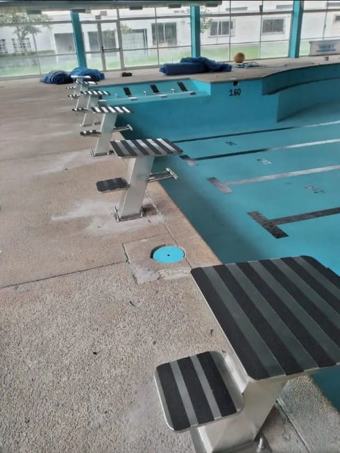Partidor de Competicion para natacion. - Imagen 3